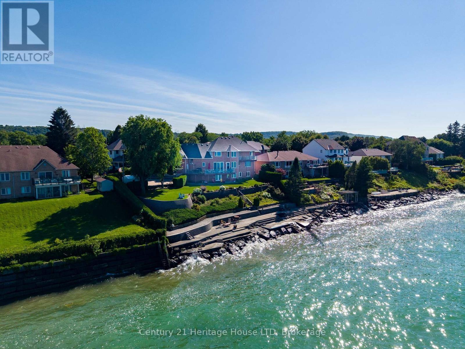 WOW! A must see! - 6 Jacob'S Landing, Grimsby (Grimsby Beach), ON