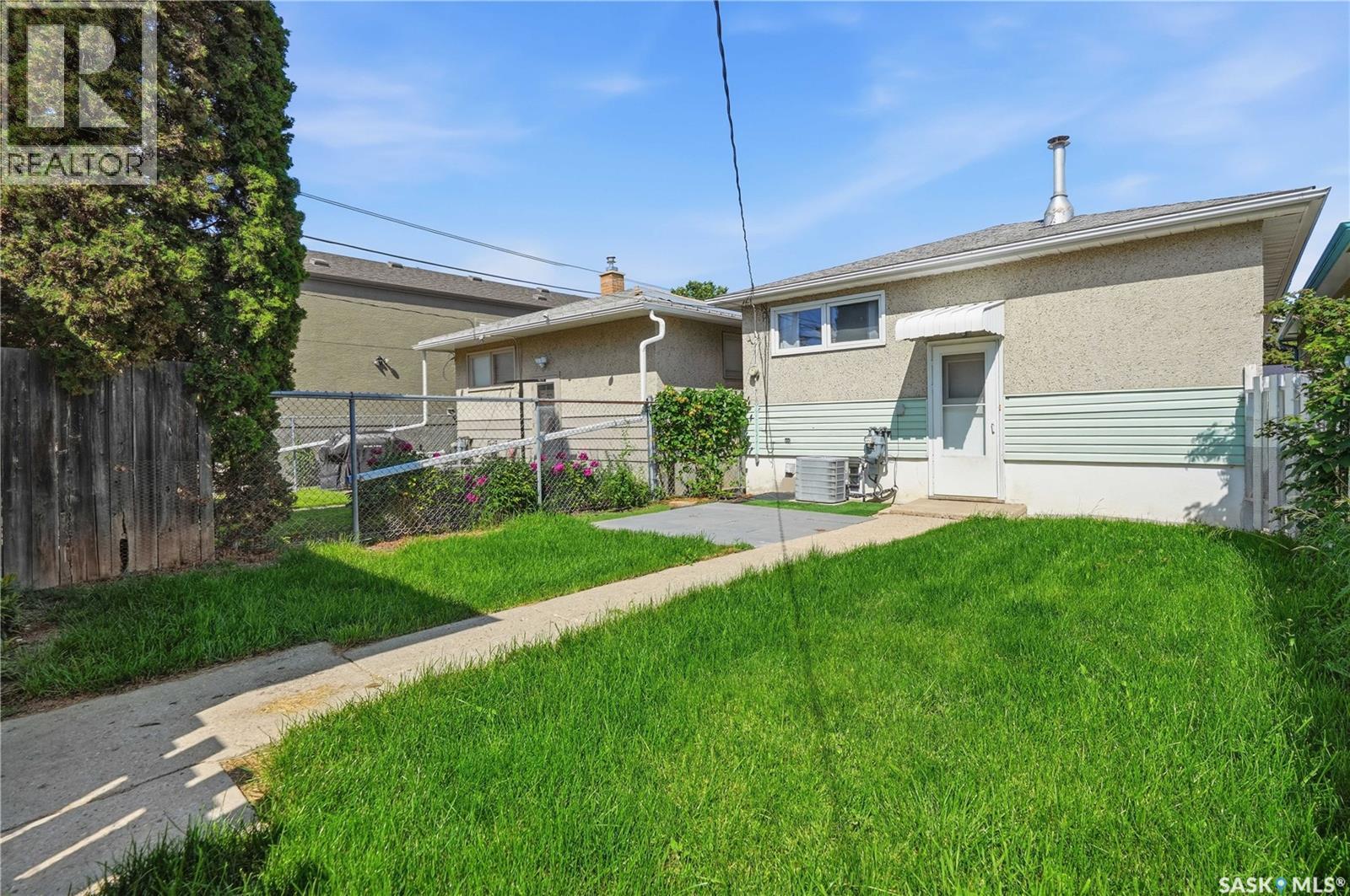 2124 Elliott Street, Regina, SK