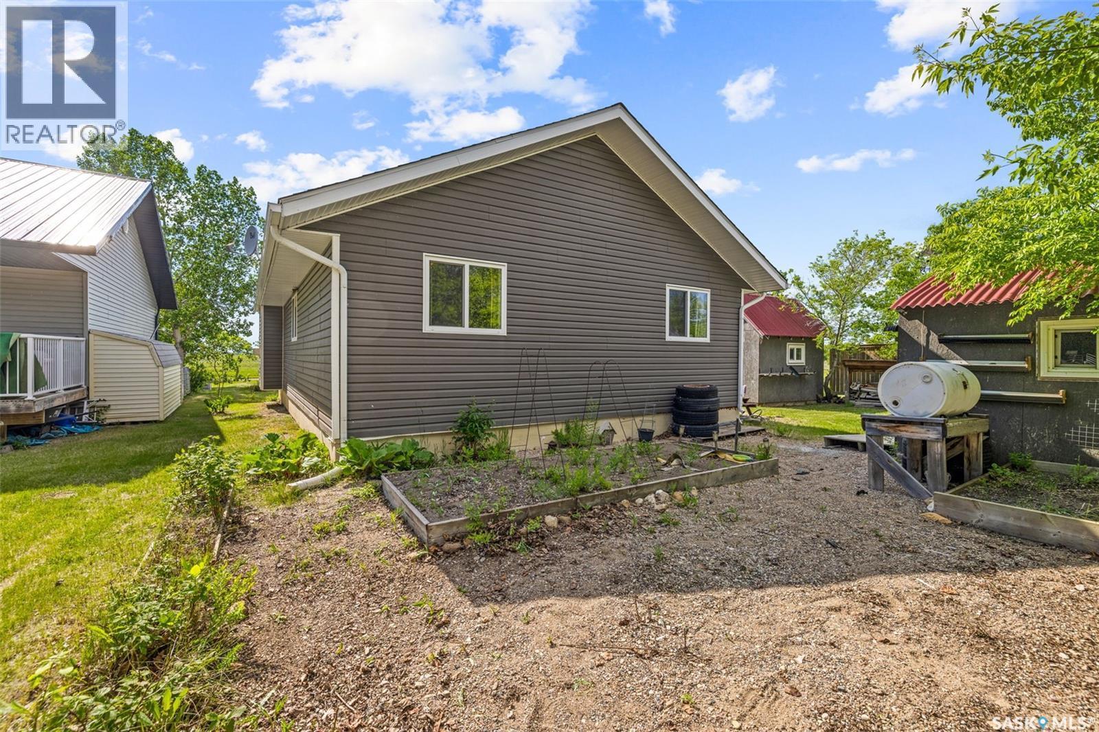 3 Poplar Street, Grandview Beach, SK