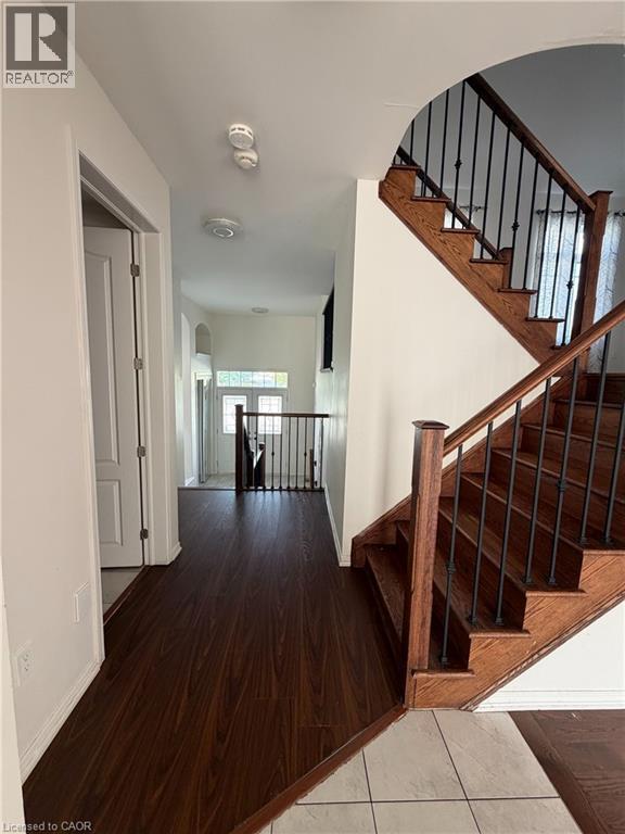 235 Apple Hill Crescent, Kitchener, ON