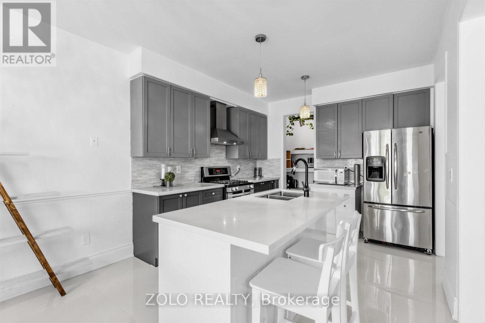 1580 Earl Crescent, Milton, ON