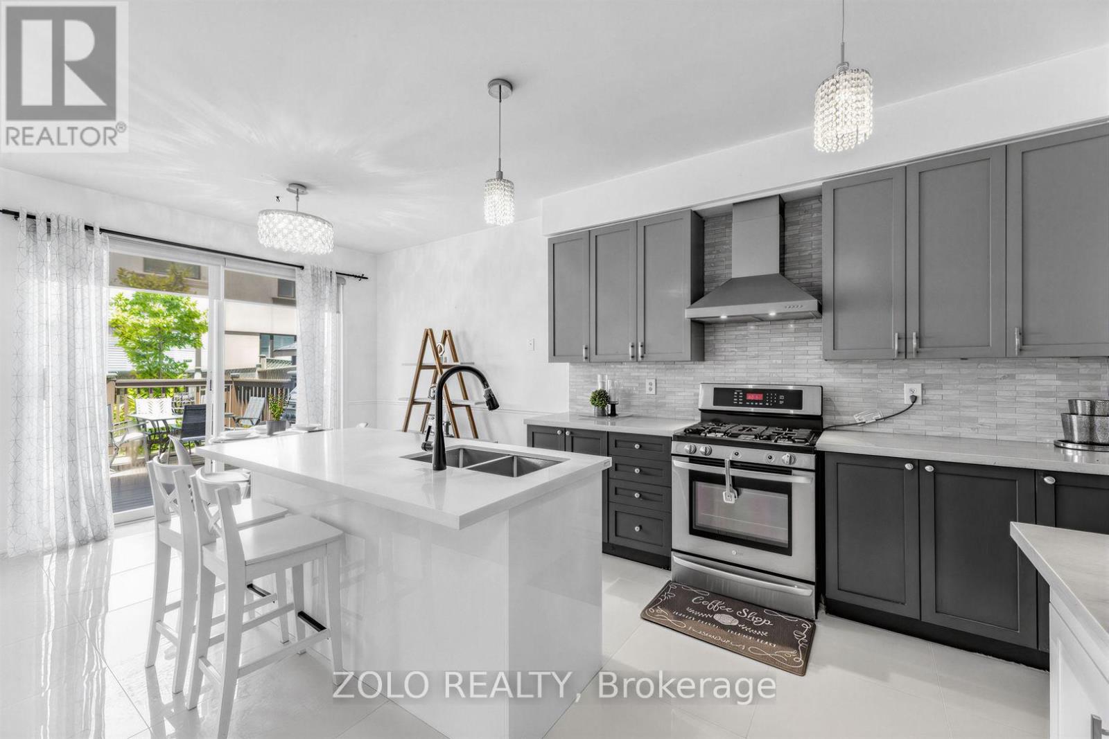 1580 Earl Crescent, Milton, ON