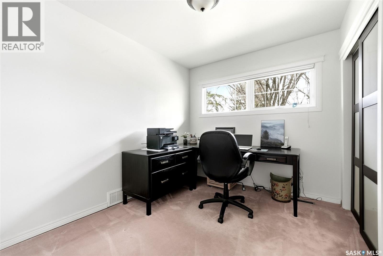 4220 Hillsdale Street, Regina, SK