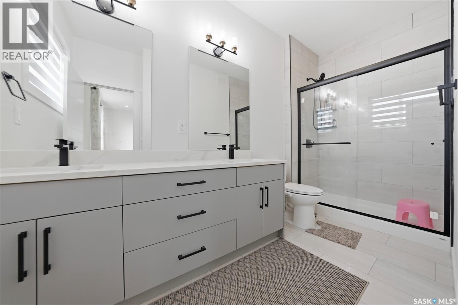 155 Schmeiser Lane, Saskatoon, SK