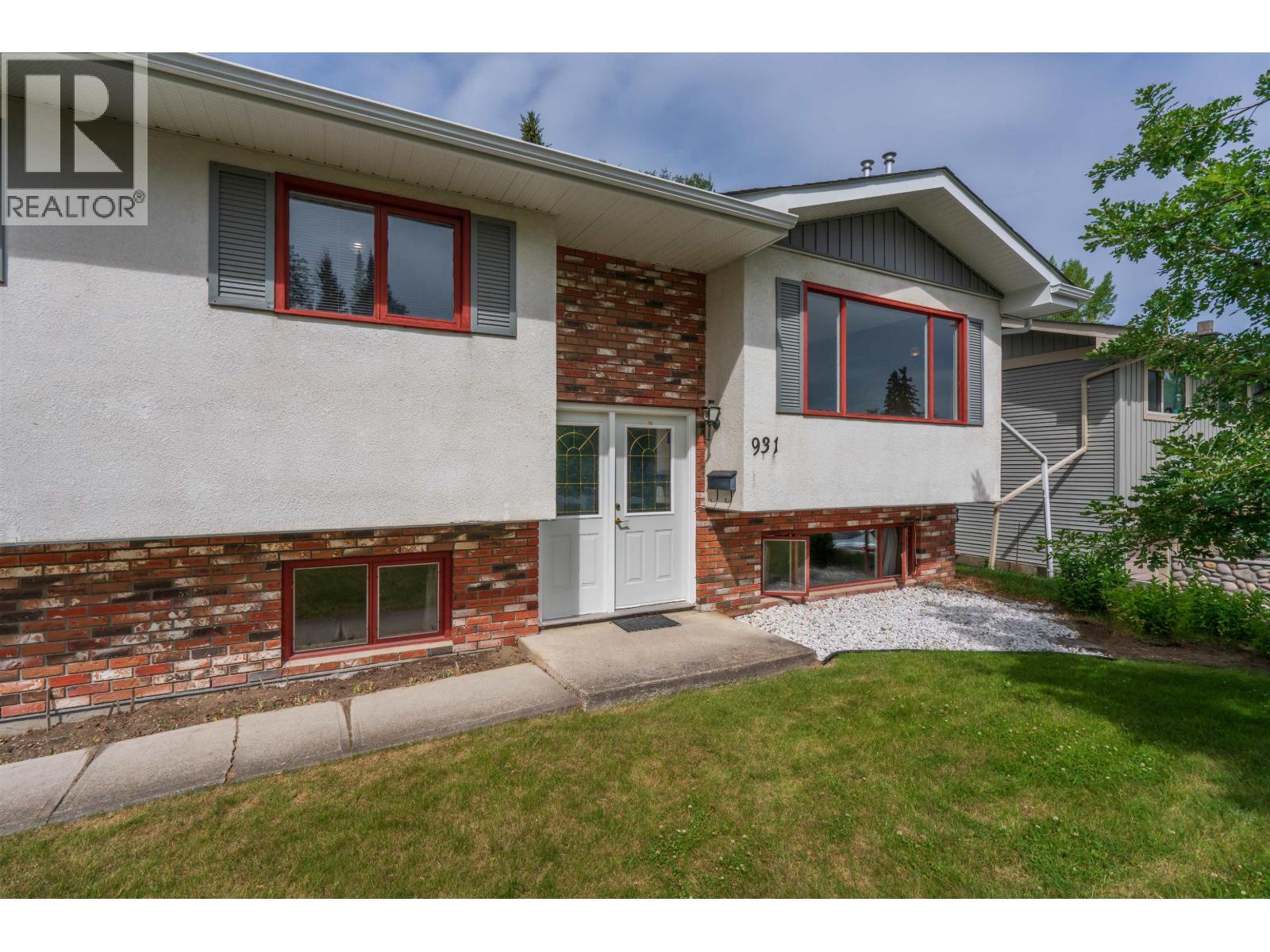931 Limestone Crescent, Prince George, BC
