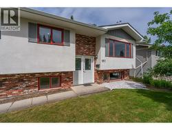 931 LIMESTONE CRESCENT Prince George, BC V2M 4Z3