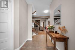 Foyer - 