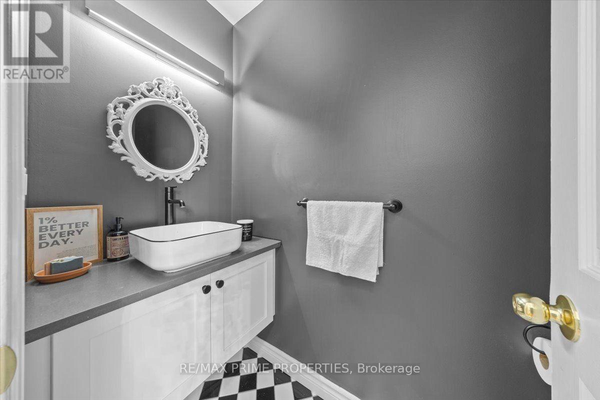 236 Bruyere Street, Ottawa, ON