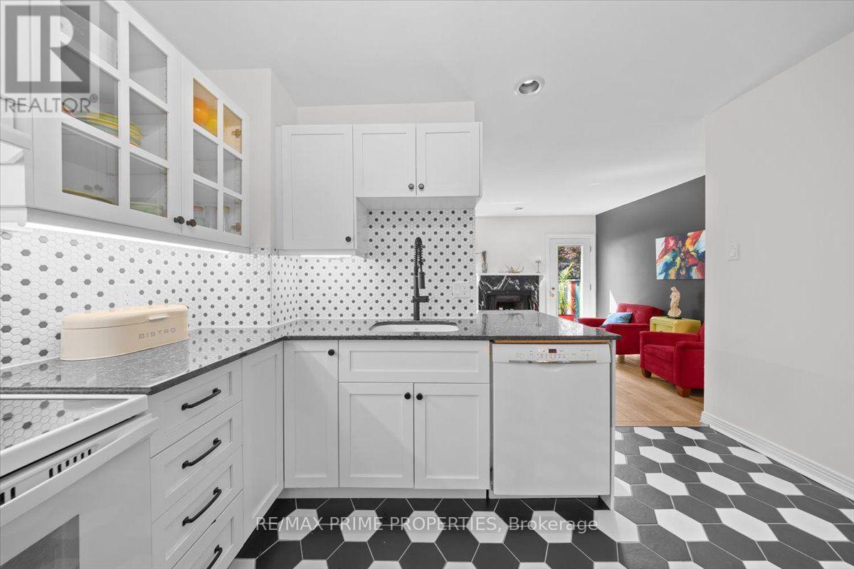 236 Bruyere Street, Ottawa, ON