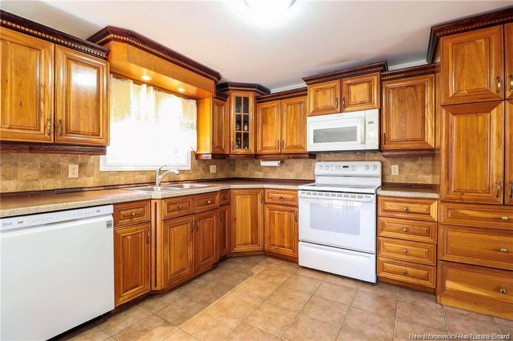 312 Bayview Crt, Dieppe, NB