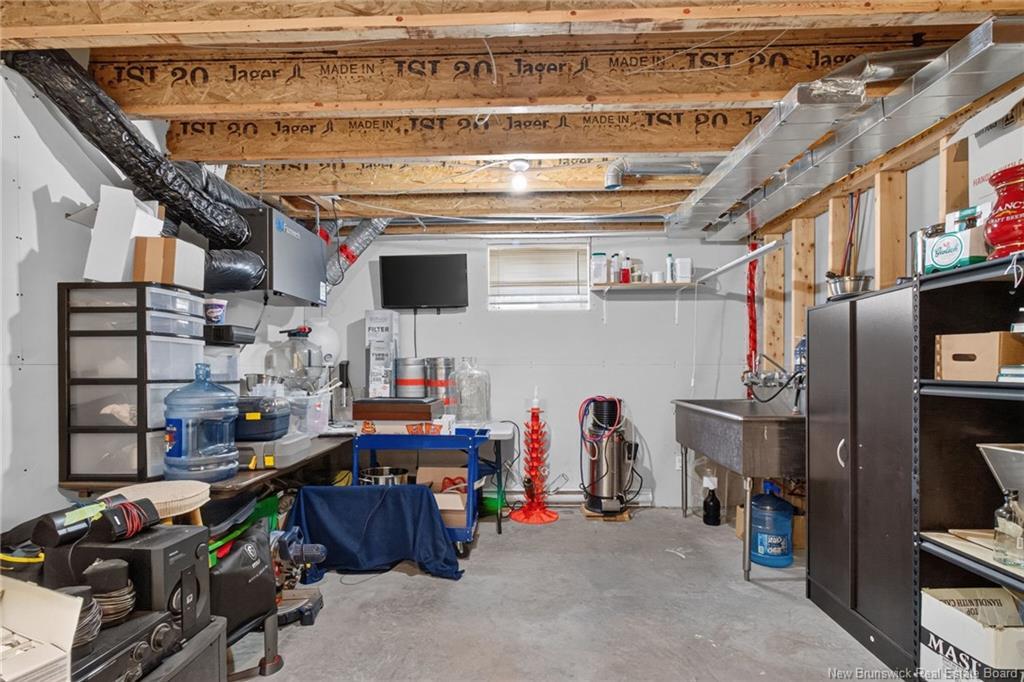 24 Stoneham, Moncton, NB
