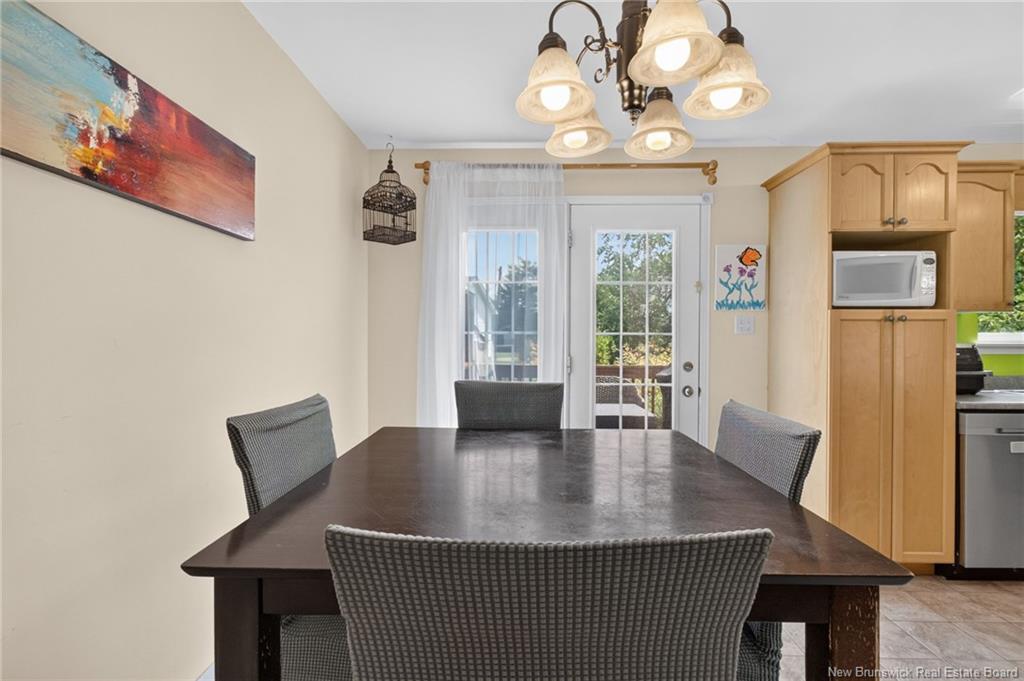 24 Stoneham, Moncton, NB