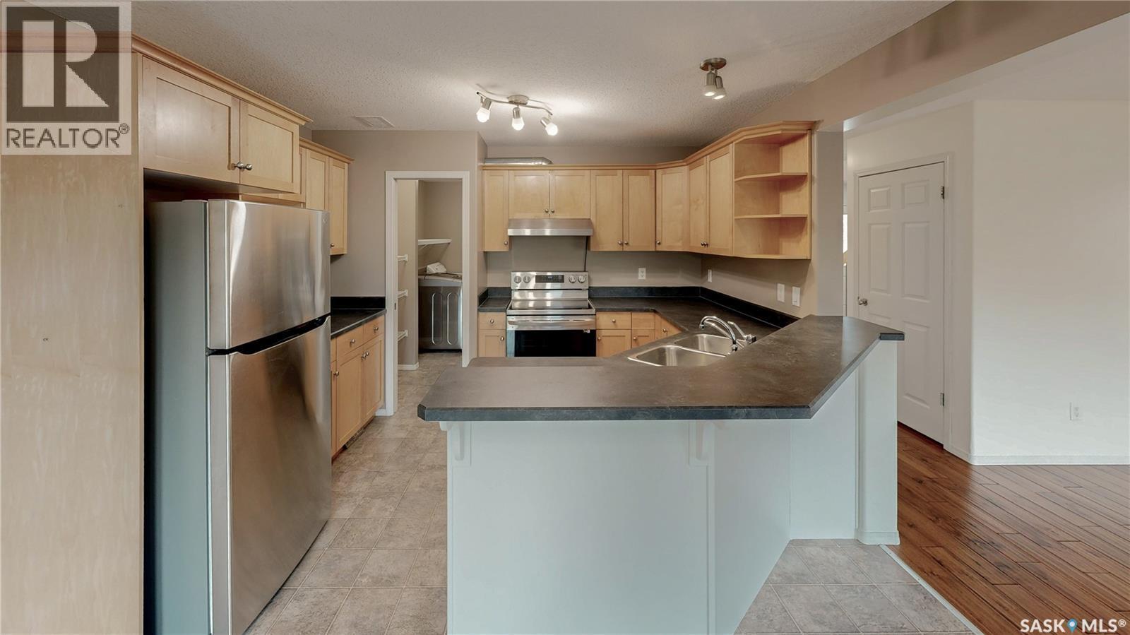 7058 Wascana Cove Drive, Regina, SK