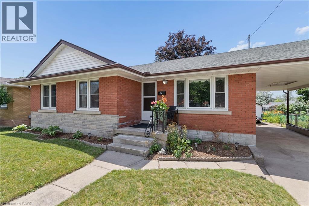 74 Ross Avenue, Kitchener, ON - Outdoor