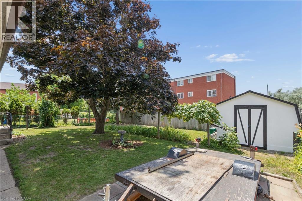 74 Ross Avenue, Kitchener, ON - Outdoor
