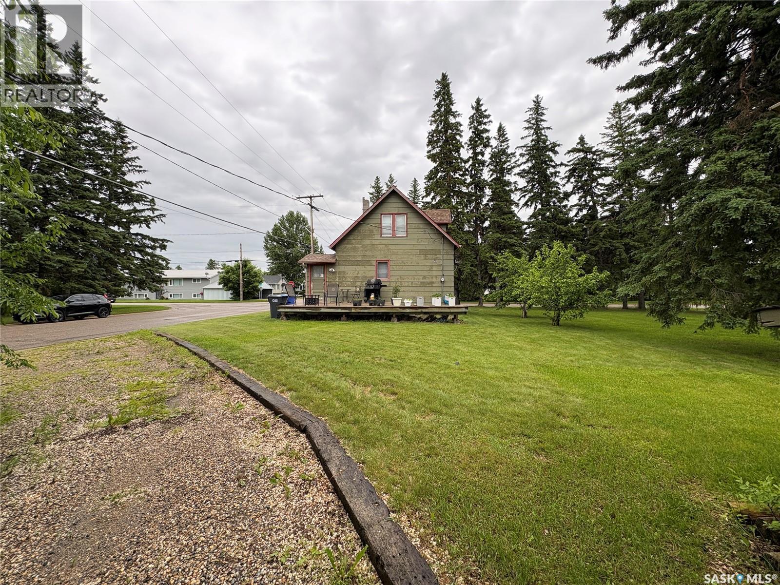 409 Second Street N, Langenburg, SK