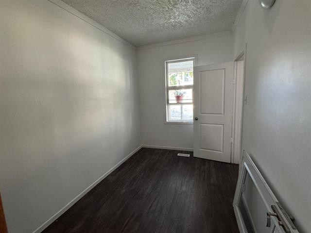 280 Toronto St, Winnipeg, MB
