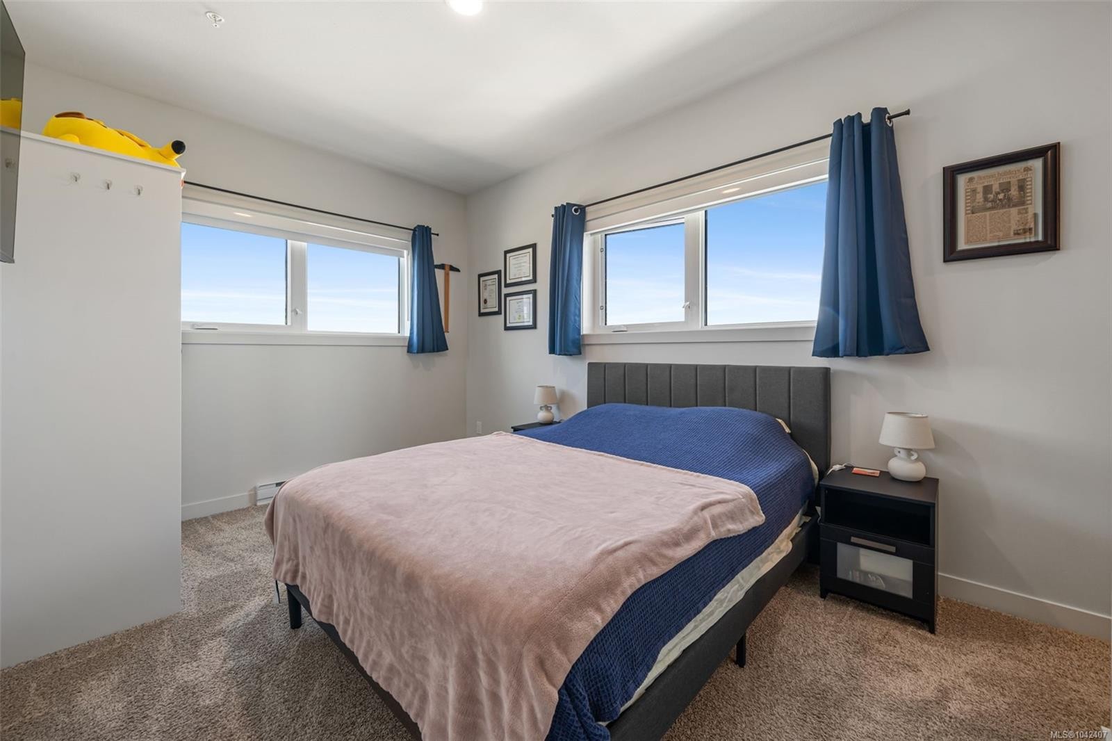 #302-2469 Gateway Rd, Langford, BC