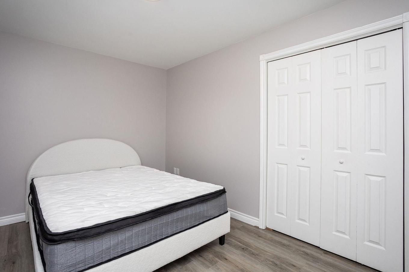1 14 Marshall Street, North Rustico, PE - Indoor Photo Showing Bedroom