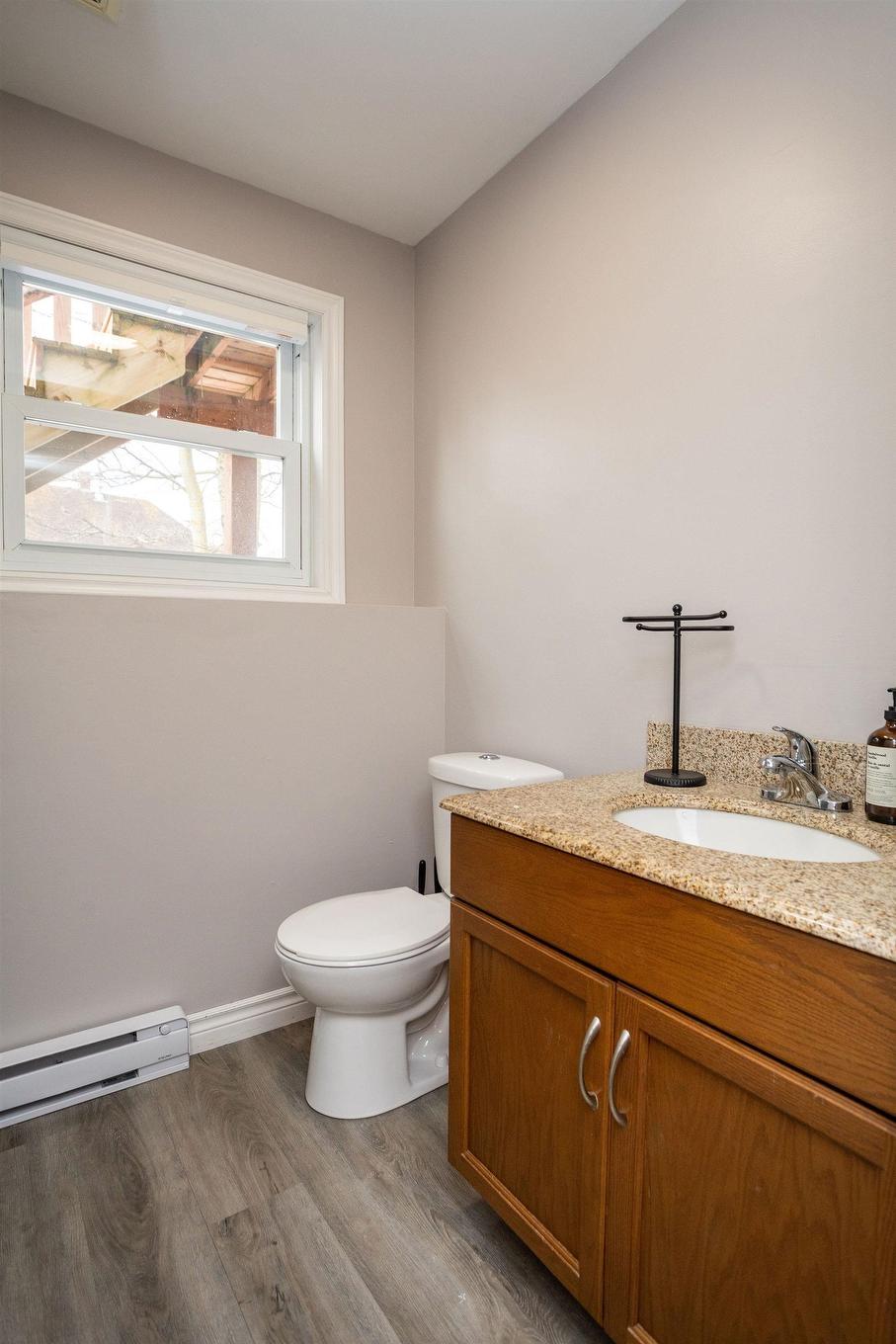 1 14 Marshall Street, North Rustico, PE - Indoor Photo Showing Bathroom