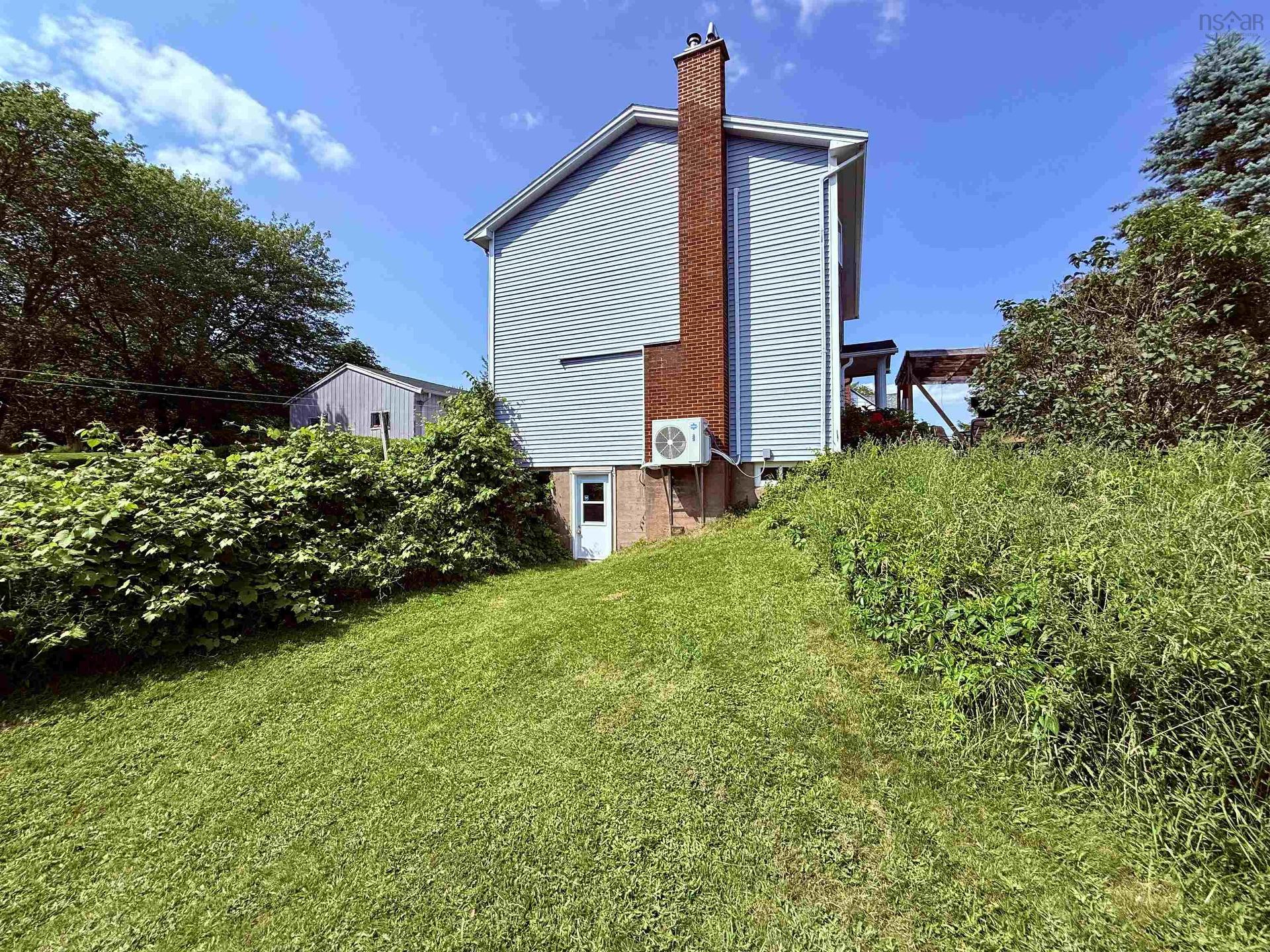 2246 Highway 2, Milford, NS