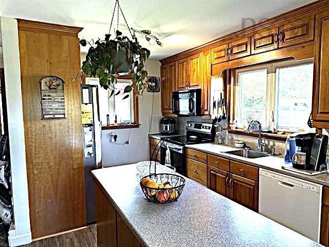 2246 Highway 2, Milford, NS