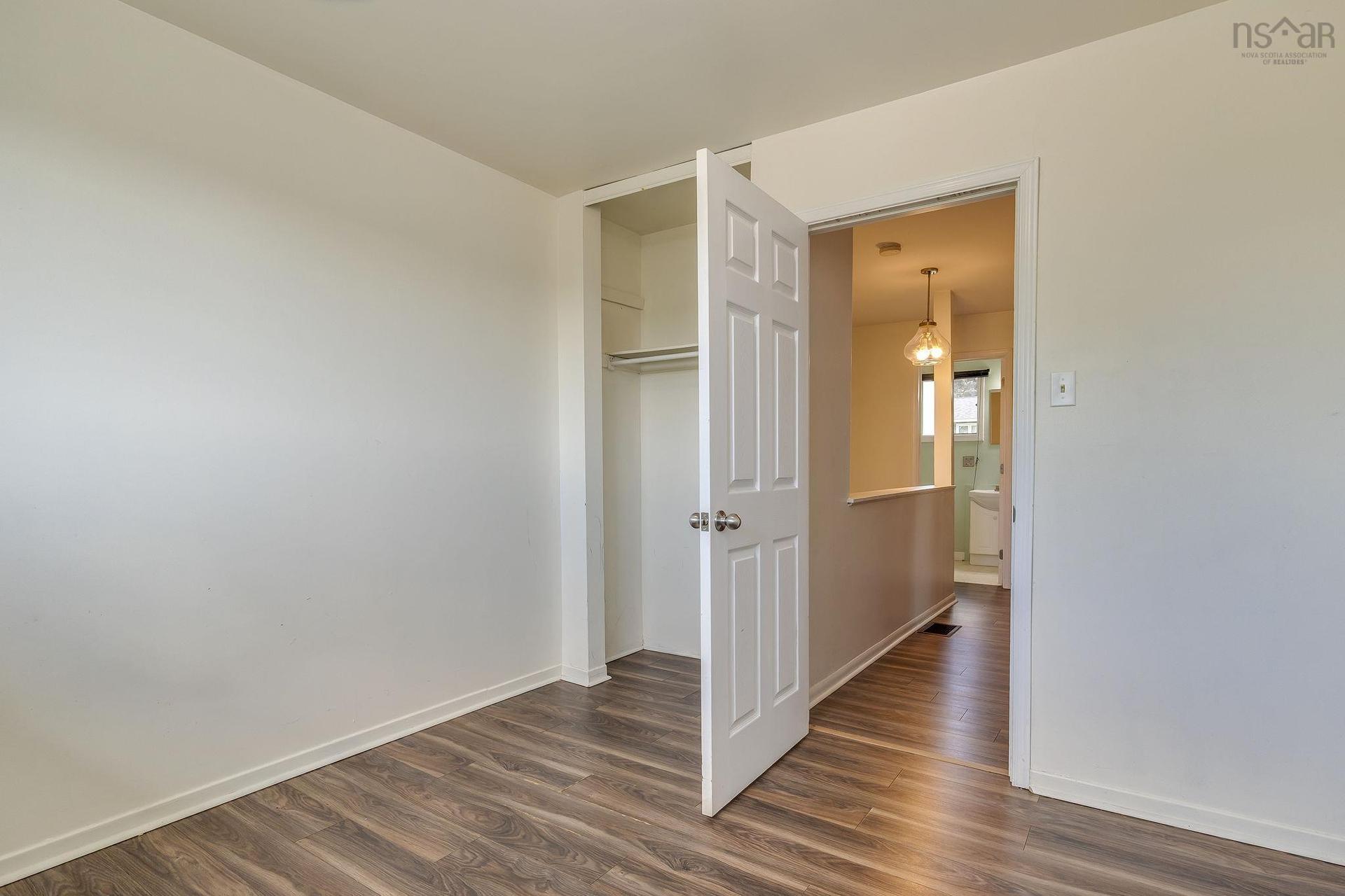 104 Arklow Drive, Dartmouth, NS - Indoor Photo Showing Other Room
