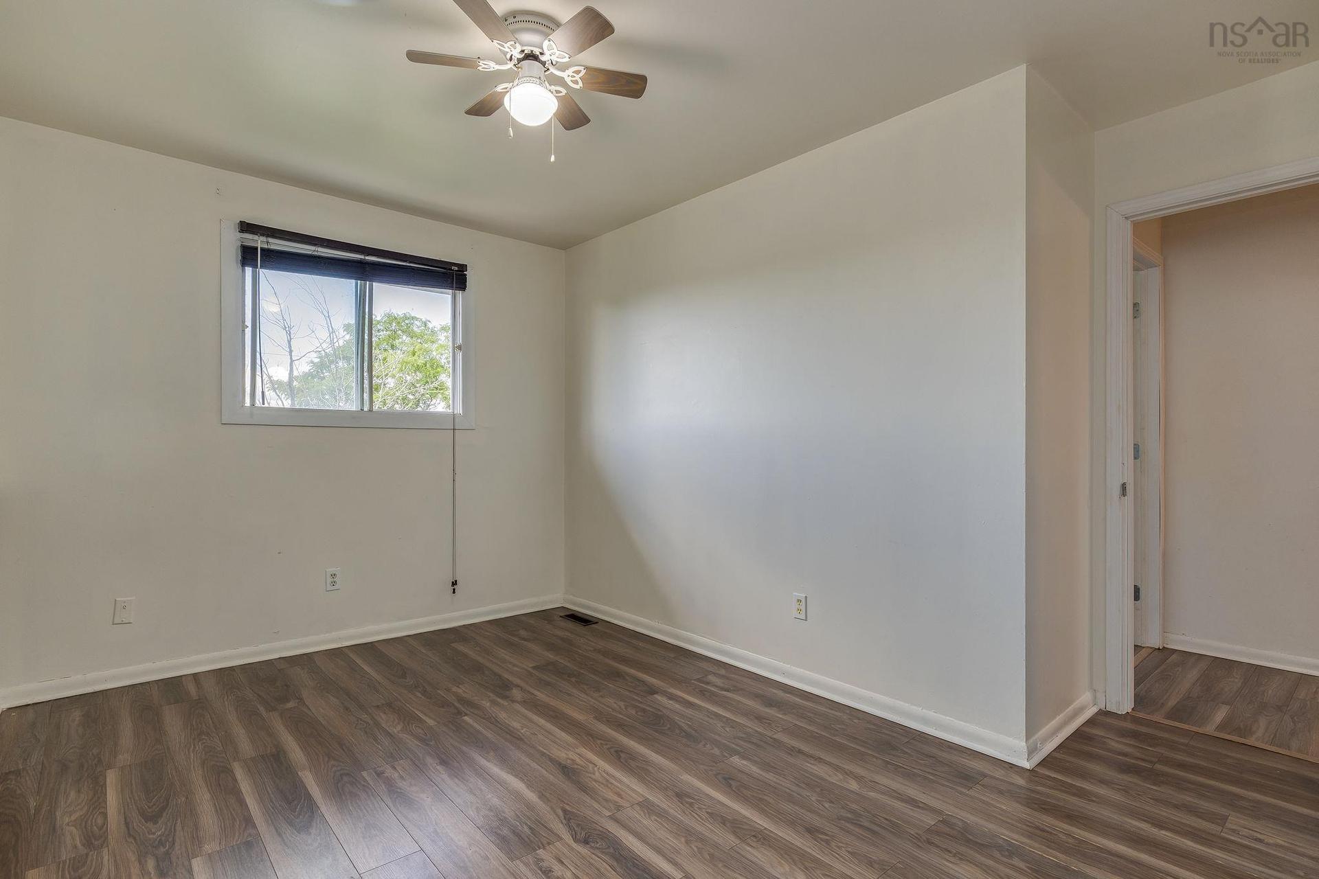 104 Arklow Drive, Dartmouth, NS - Indoor Photo Showing Other Room