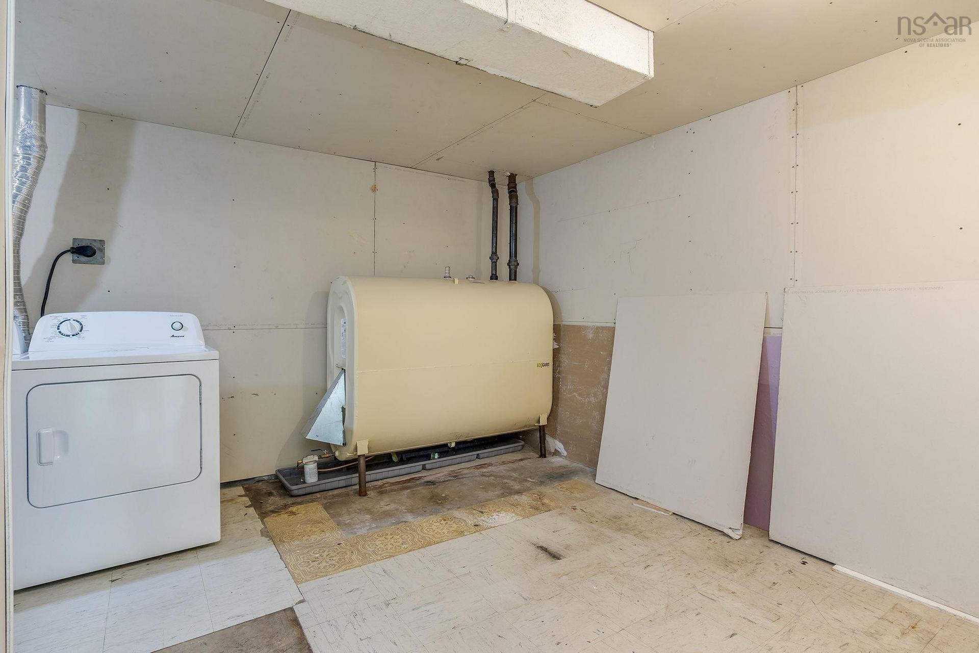 104 Arklow Drive, Dartmouth, NS - Indoor Photo Showing Laundry Room