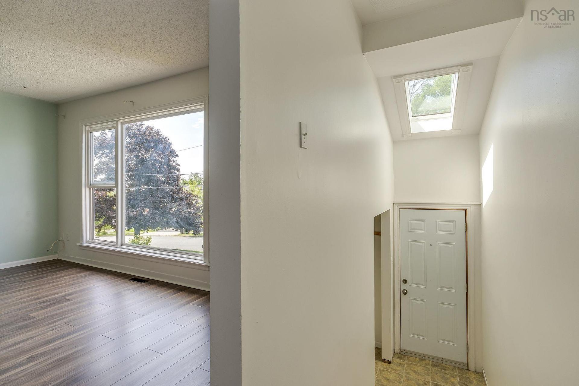 104 Arklow Drive, Dartmouth, NS - Indoor Photo Showing Other Room