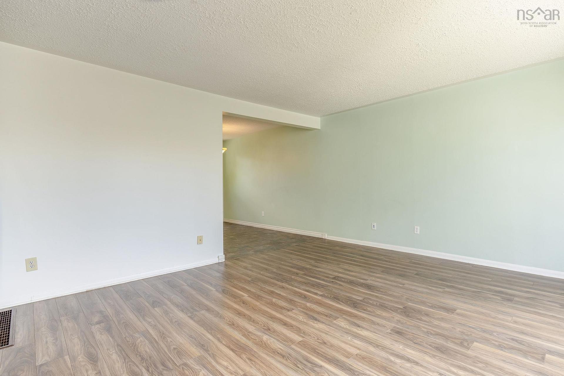 104 Arklow Drive, Dartmouth, NS - Indoor Photo Showing Other Room