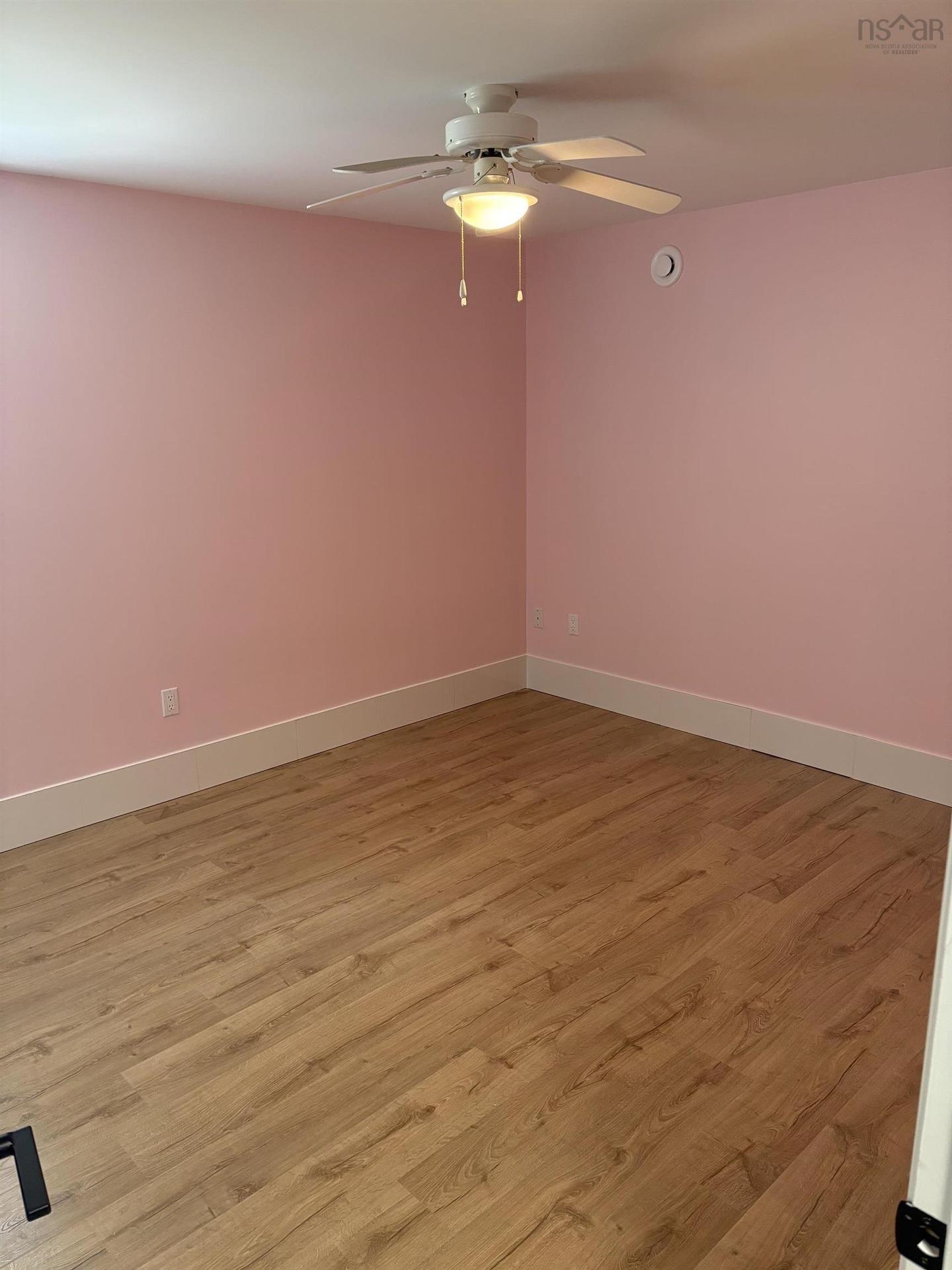 9 Brightman Avenue, Currys Corner, NS - Indoor Photo Showing Other Room