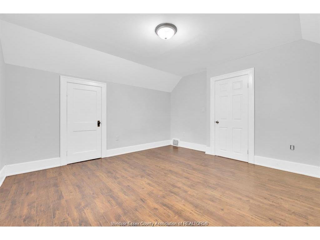 1341 Mckay, Windsor, ON