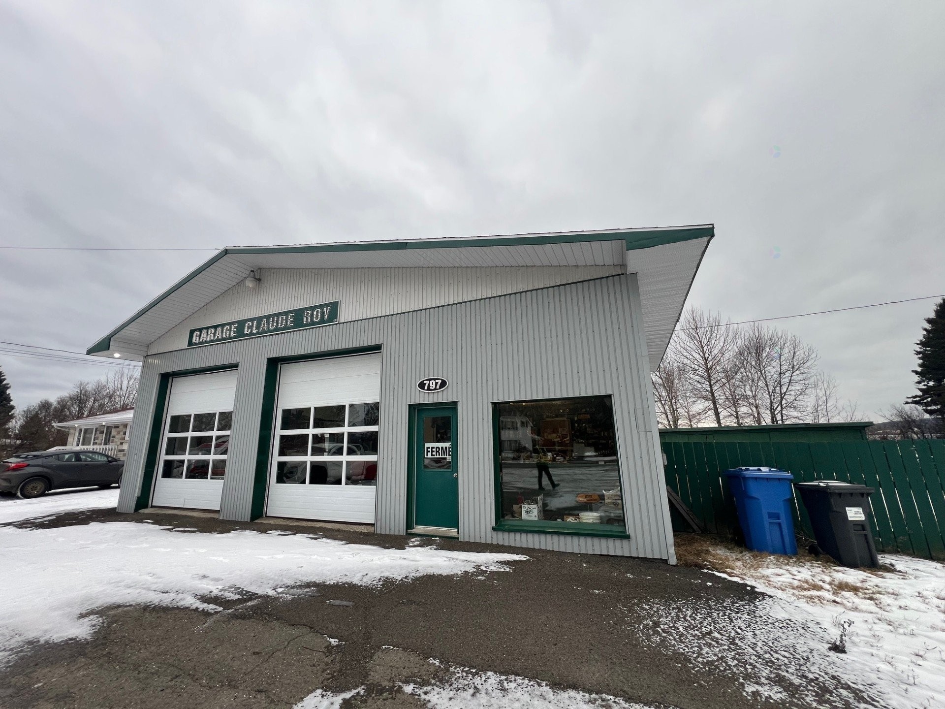 Garage - 799 Route 132 E., Nouvelle, QC