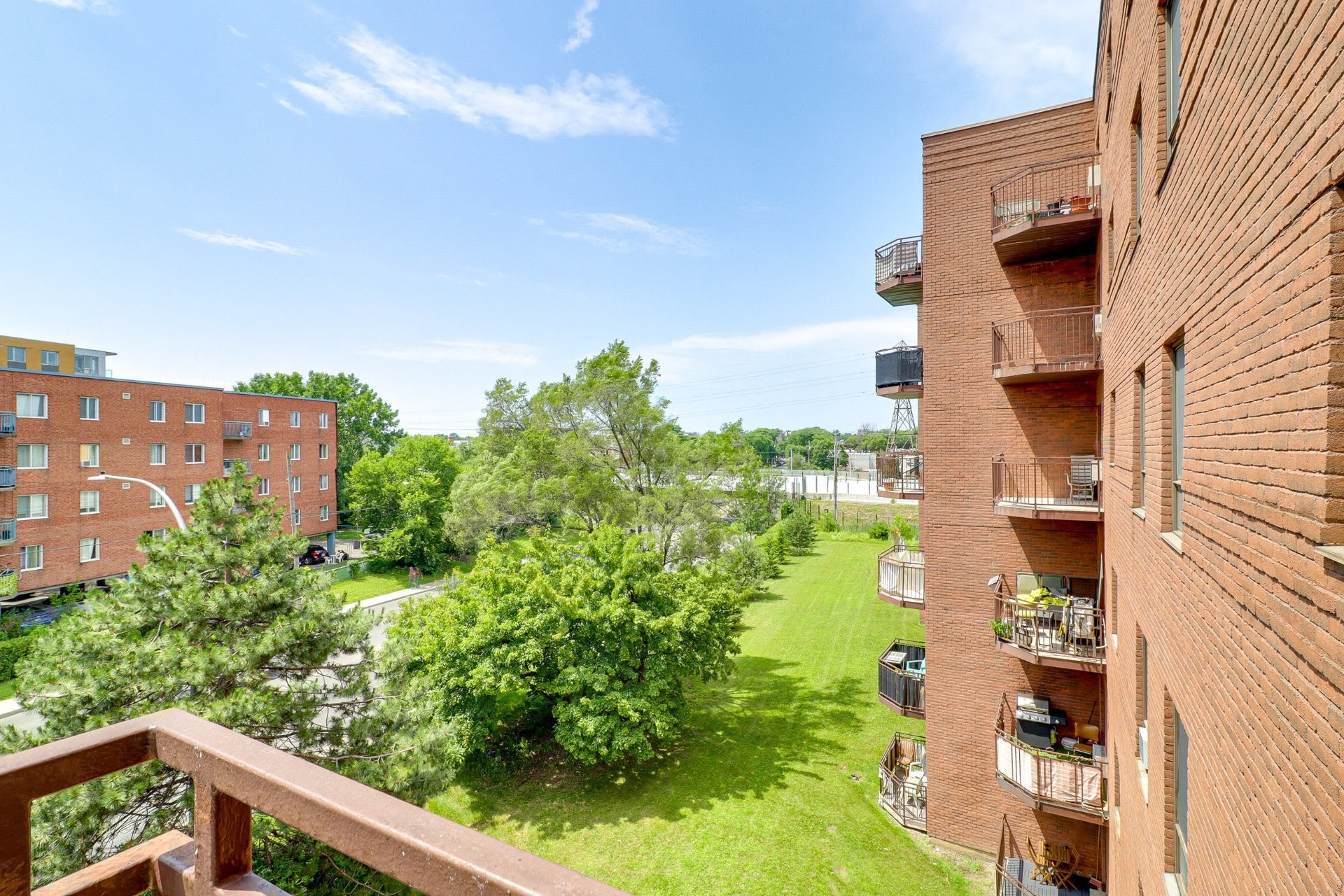 Vue - 415-4655 Boul. Henri-Bourassa O., Montréal (Saint-Laurent), QC