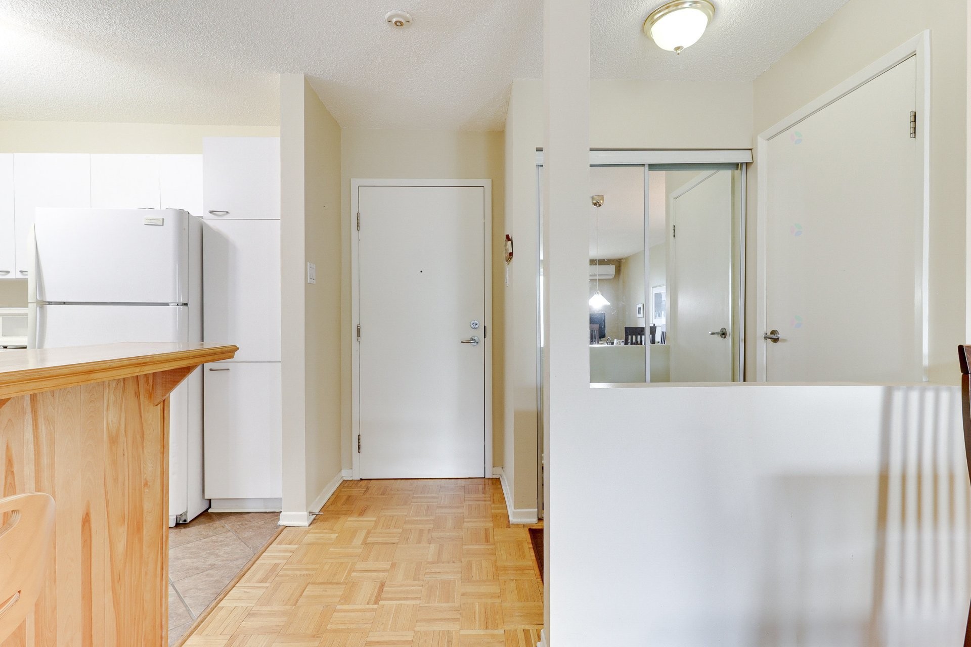 Hall d'entrée/Vestibule - 415-4655 Boul. Henri-Bourassa O., Montréal (Saint-Laurent), QC
