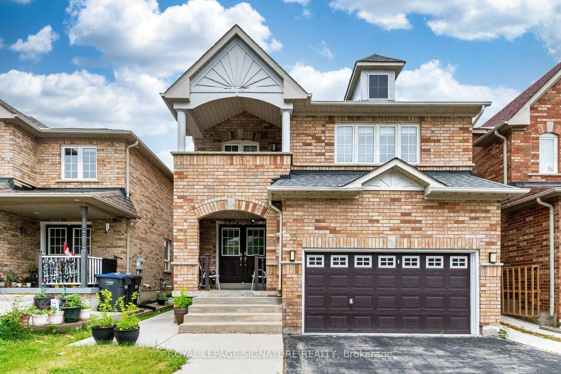 35 Whitehouse Crescent, Brampton, ON