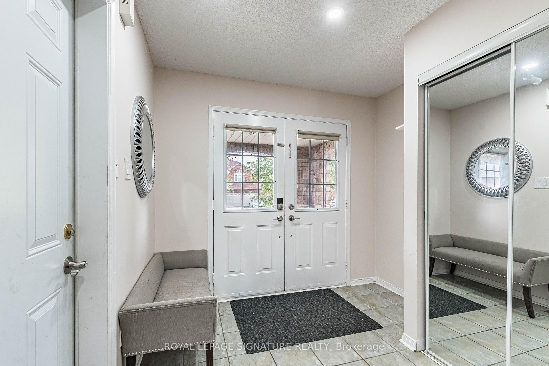 35 Whitehouse Crescent, Brampton, ON