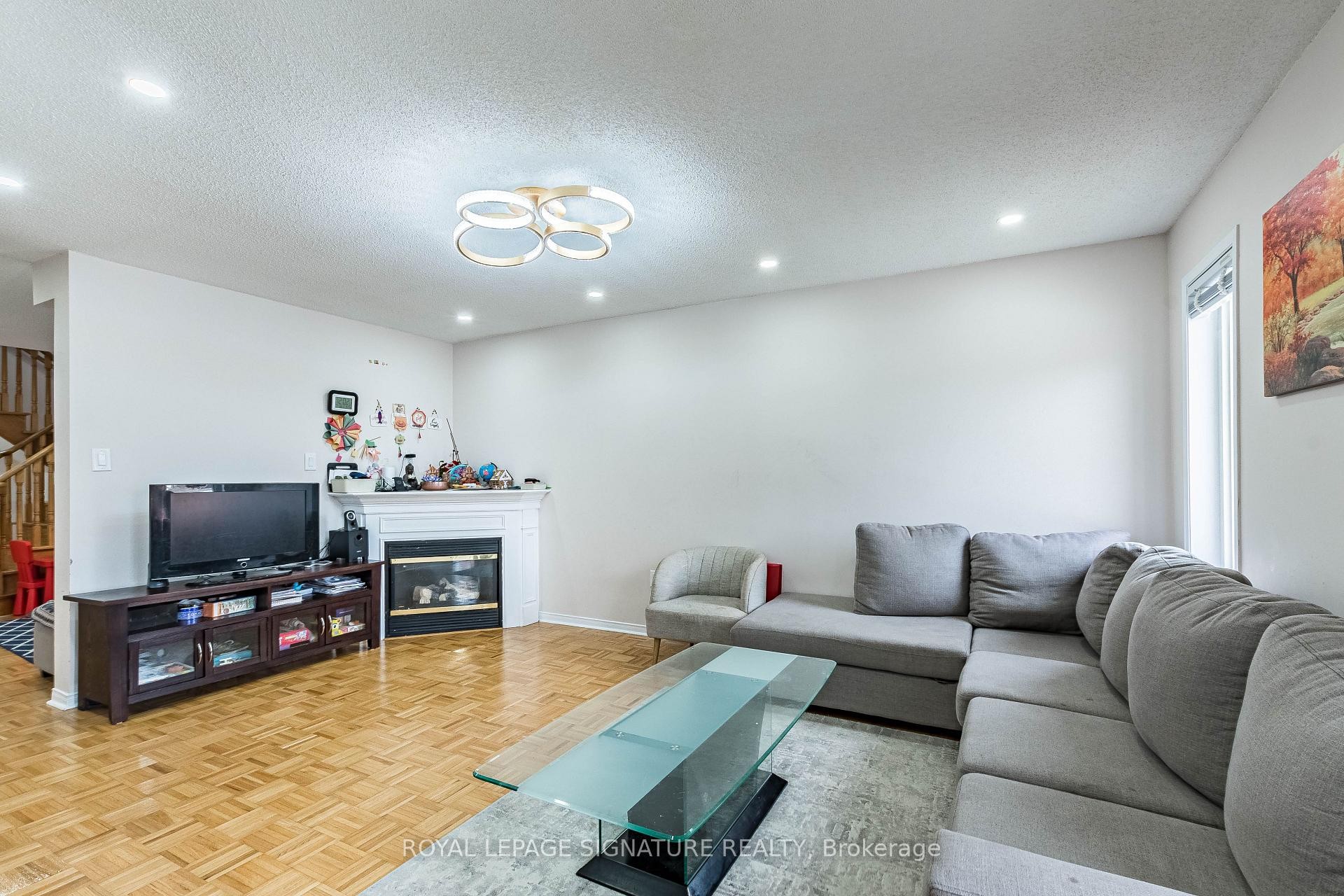 35 Whitehouse Crescent, Brampton, ON