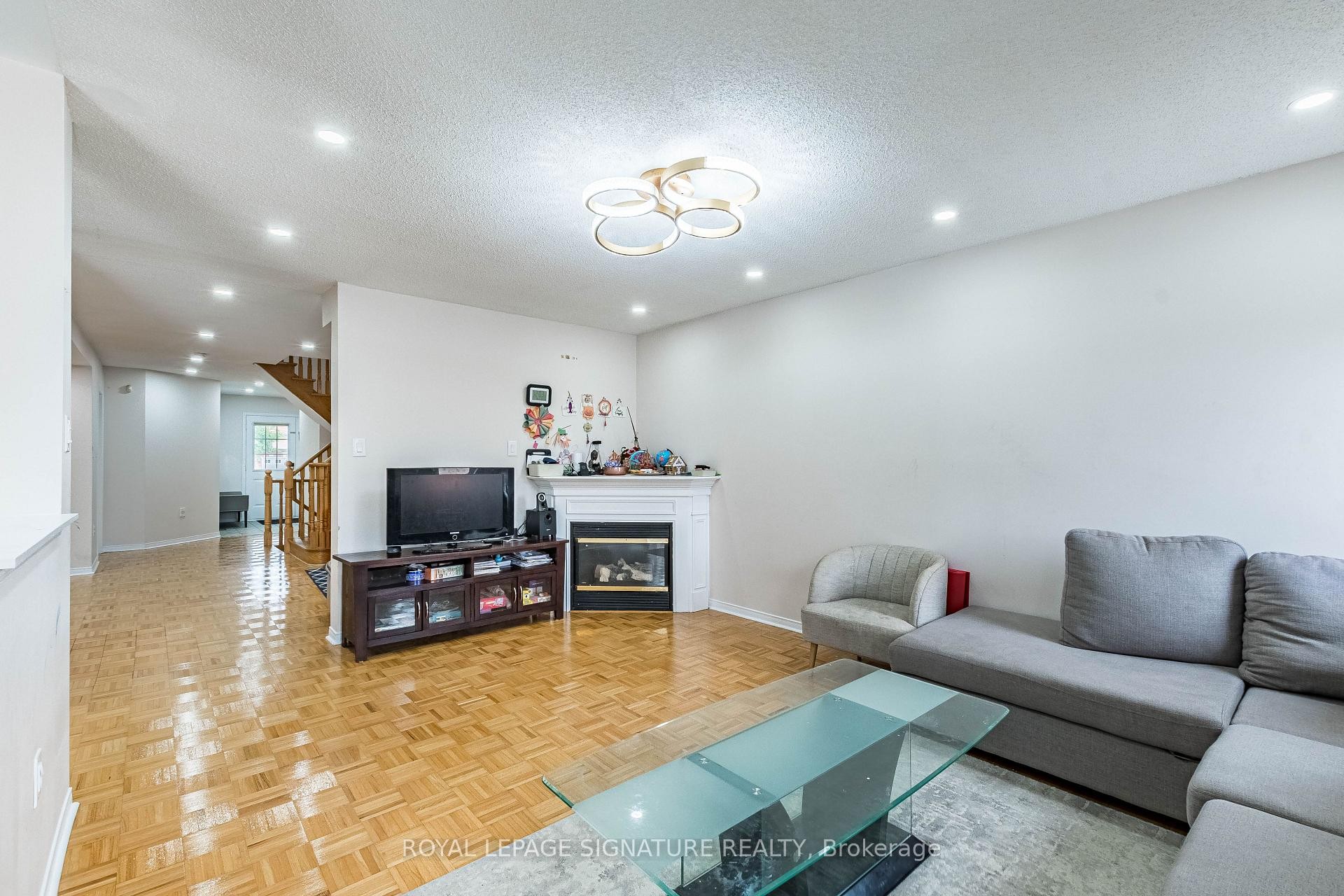 35 Whitehouse Crescent, Brampton, ON