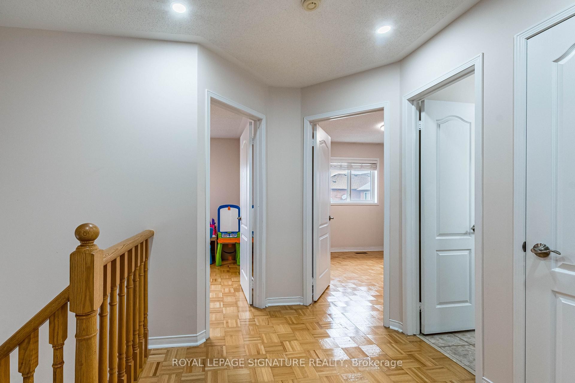 35 Whitehouse Crescent, Brampton, ON