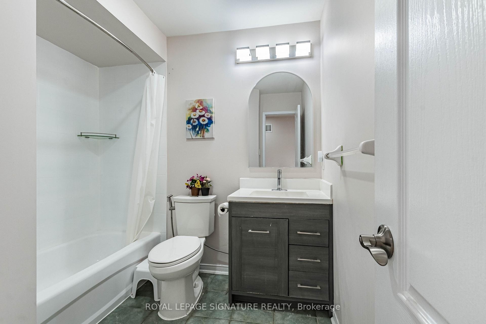 35 Whitehouse Crescent, Brampton, ON