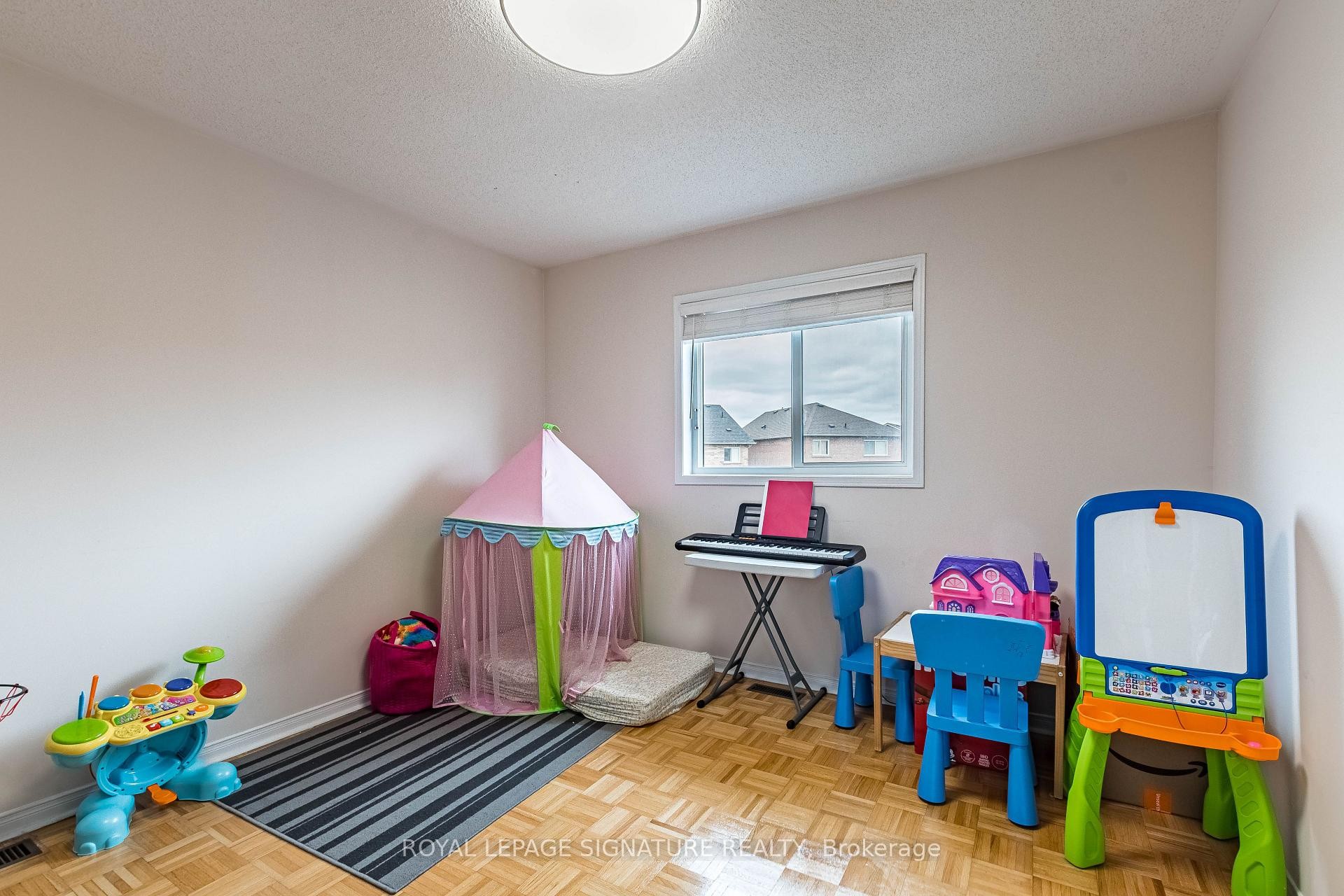 35 Whitehouse Crescent, Brampton, ON