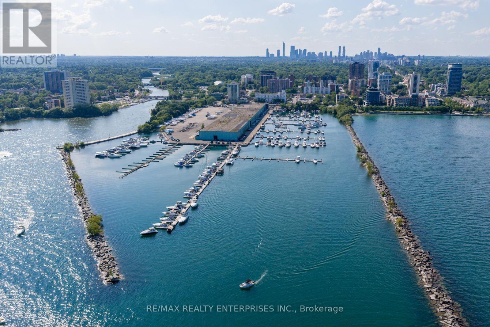 52 Briarwood Avenue, Mississauga, ON