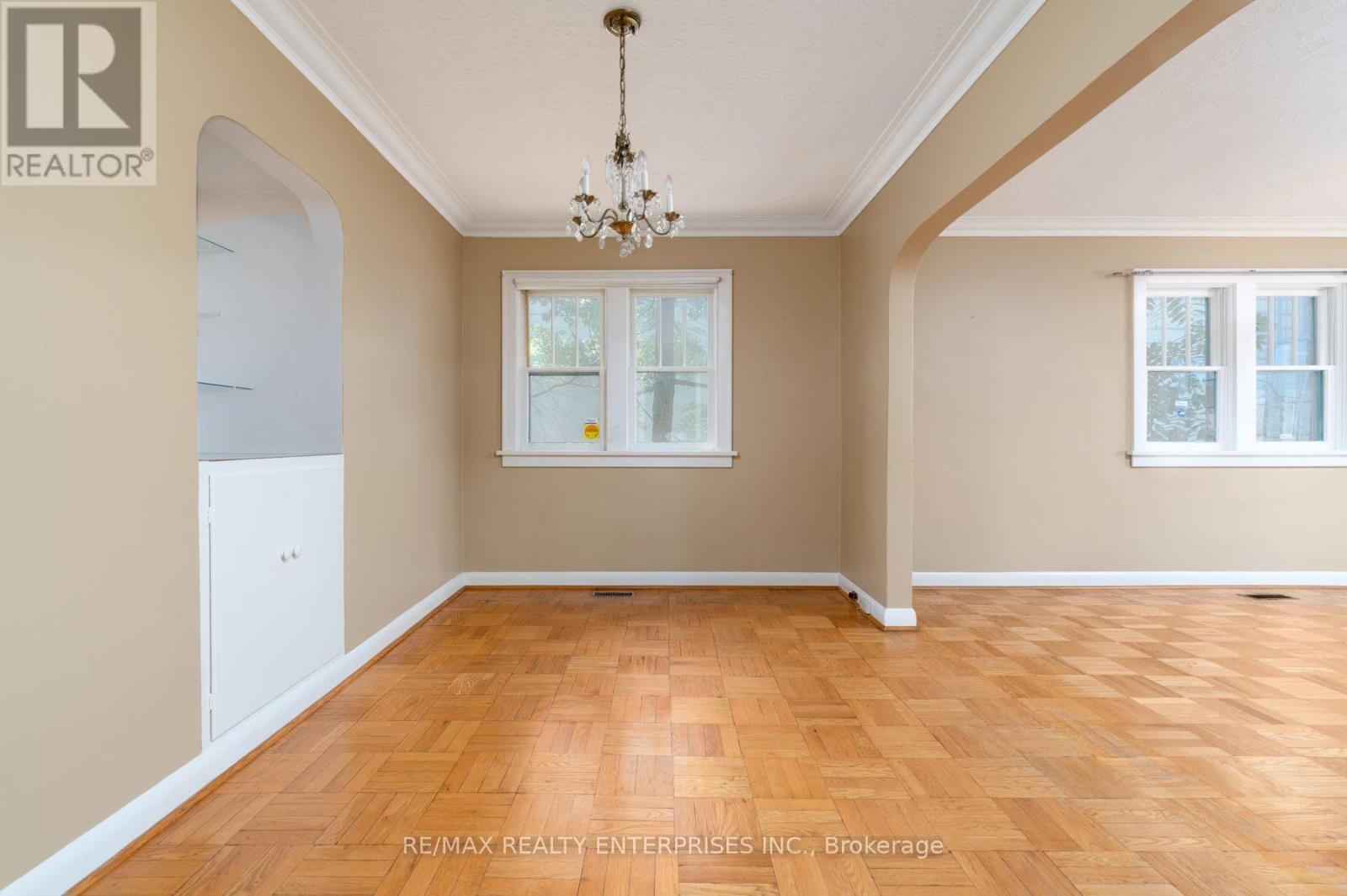 Main floor dining room - 52 Briarwood Avenue, Mississauga, ON