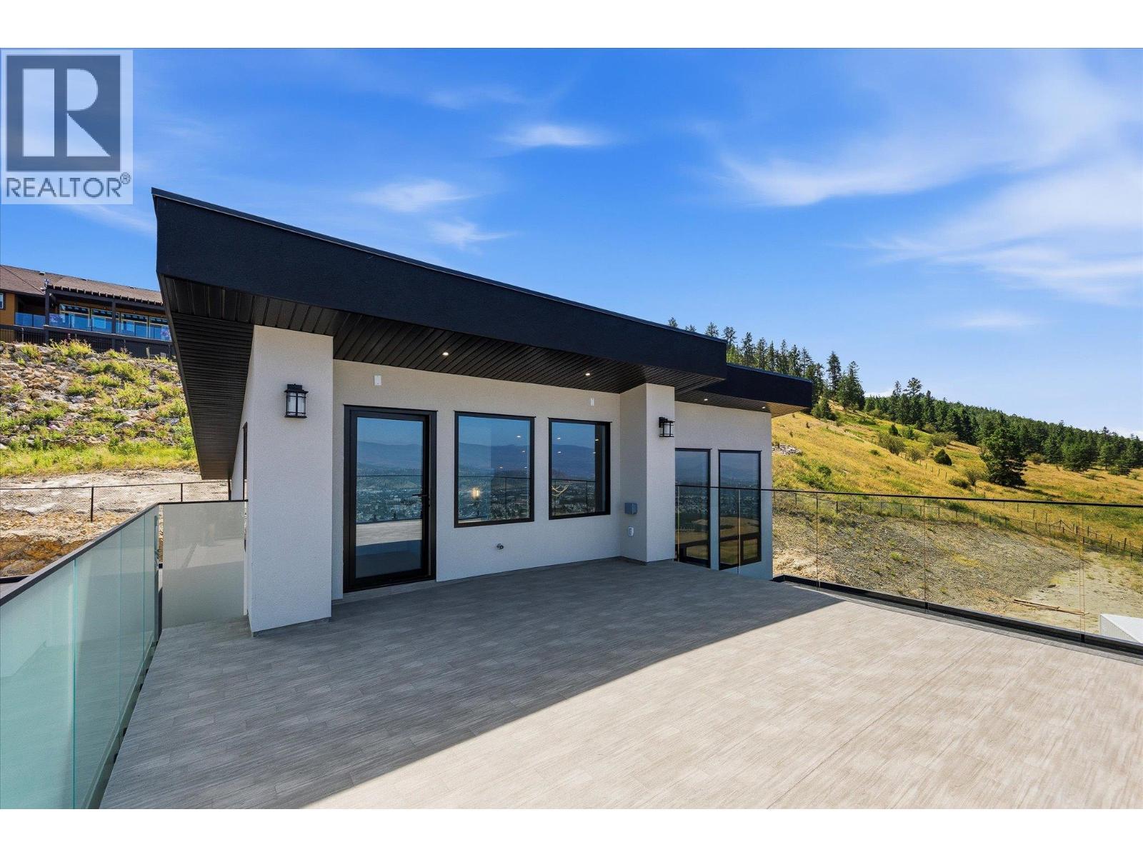 245 Turnberry Street Lot# 8, Kelowna, BC - Outdoor