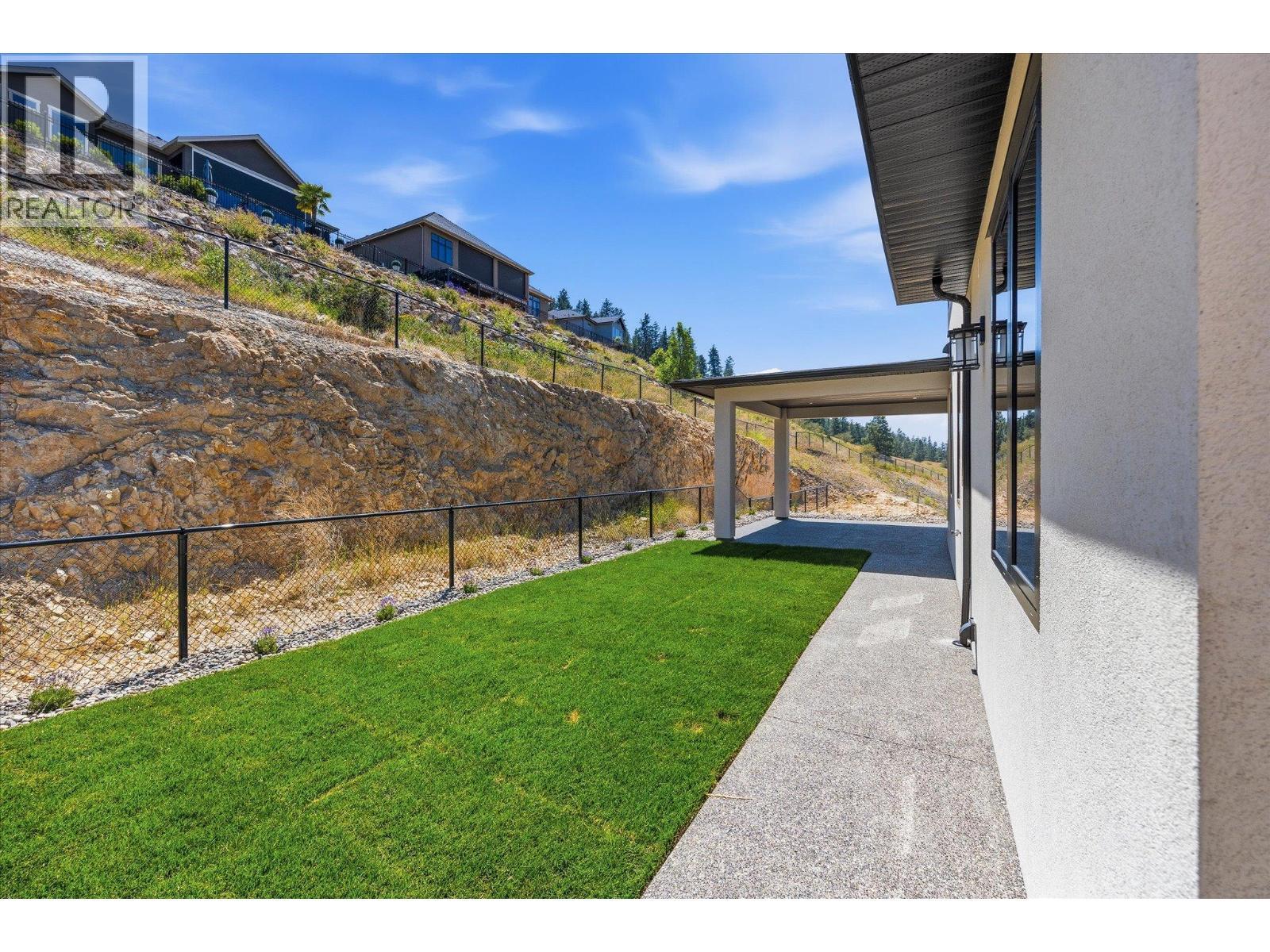 245 Turnberry Street Lot# 8, Kelowna, BC - Outdoor