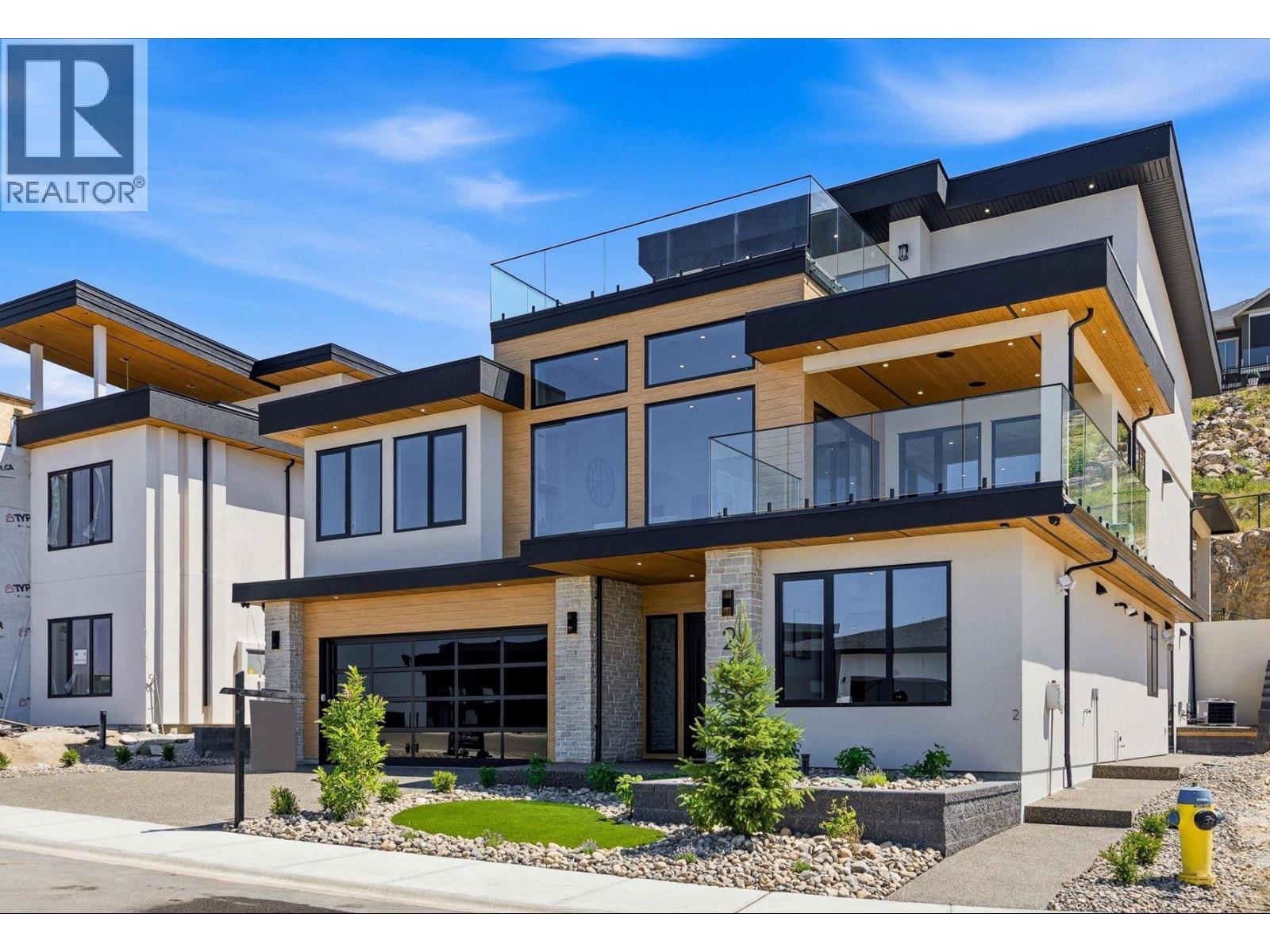 245 Turnberry Street Lot# 8, Kelowna, BC - Outdoor With Facade
