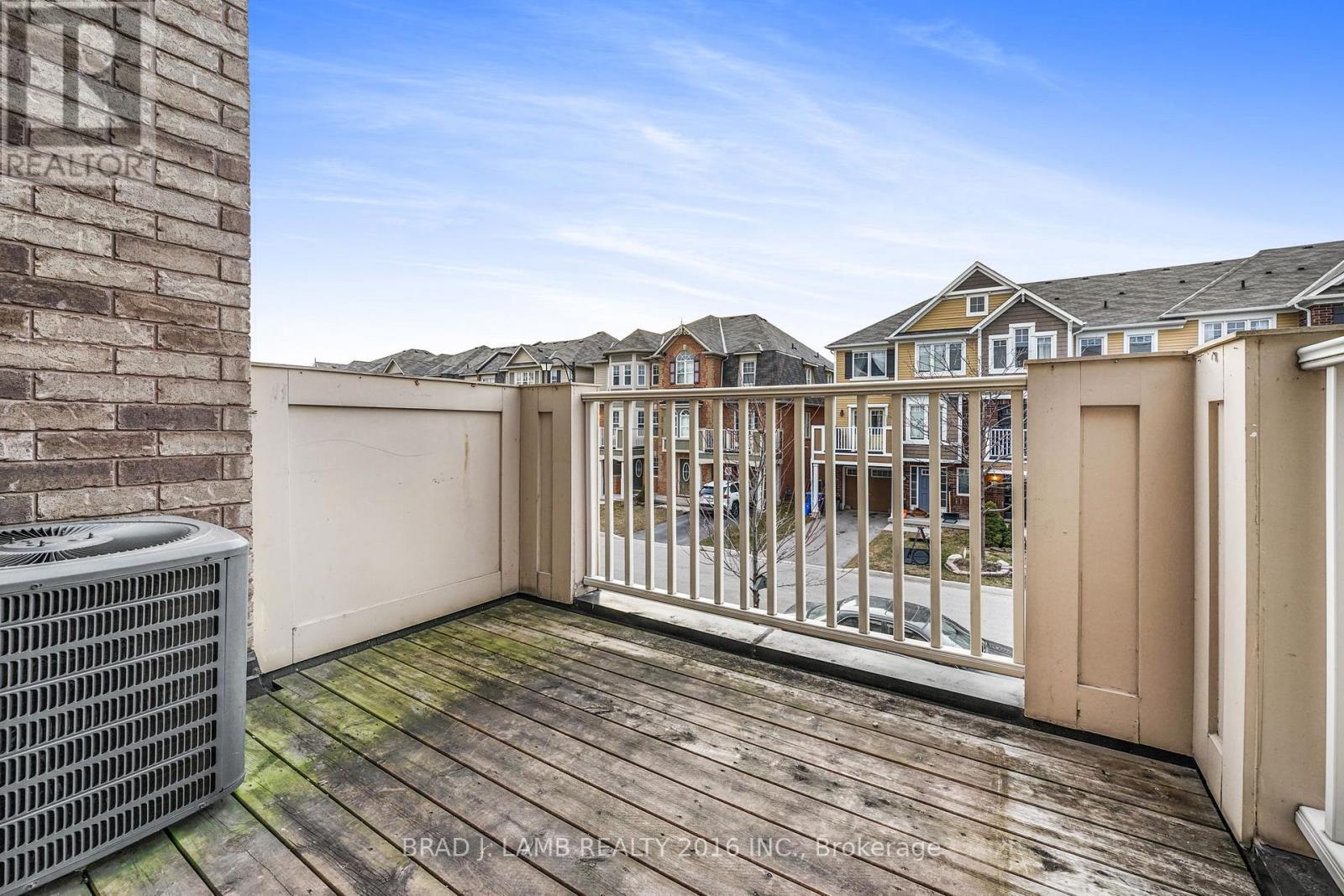 930 Nadalin Heights, Milton, ON