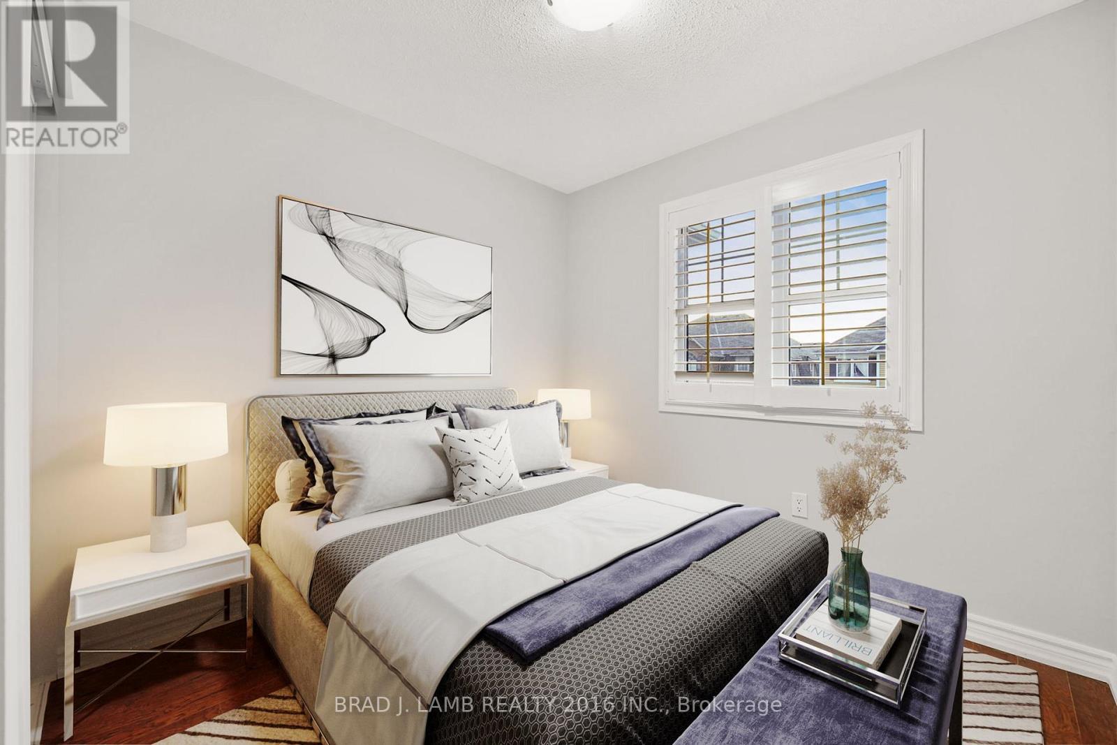 930 Nadalin Heights, Milton, ON